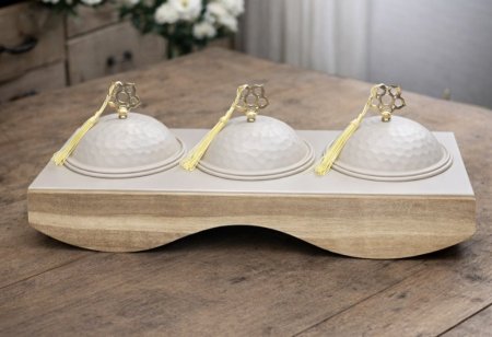 مضيفة فاخر 3 علب معدن قاعدة خشبية بيج