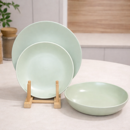 طقم صحون بورسلان 18 قطعة - أخضر فاتح هادئ