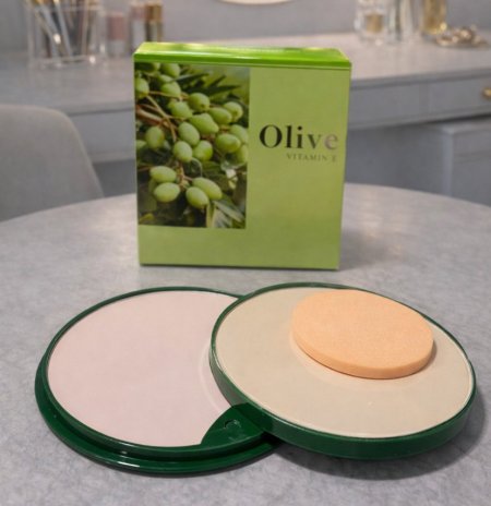 بودرة مضغوطة بزيت الزيتون  (2in1)