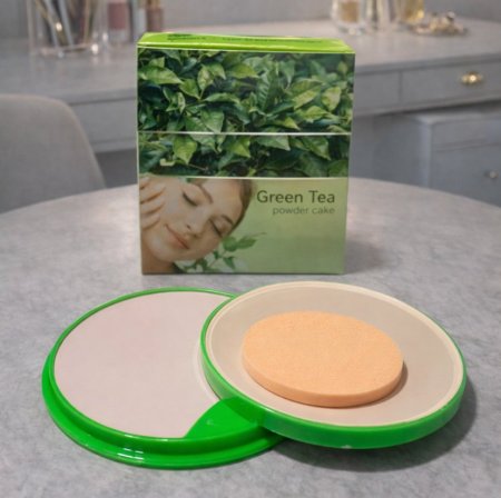 بودرة مضغوطة بخلاصة الشاي الأخضر (2in1)