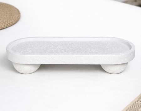 قاعدة تقديم حجرية