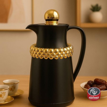 أسود