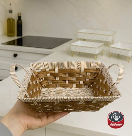 بني غامق