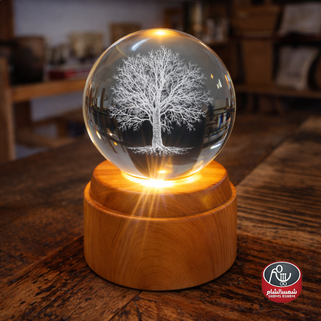 كرة بلورية مضيئة