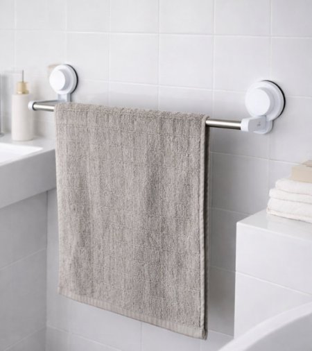 علاقة بشكير للحائط بالشفط