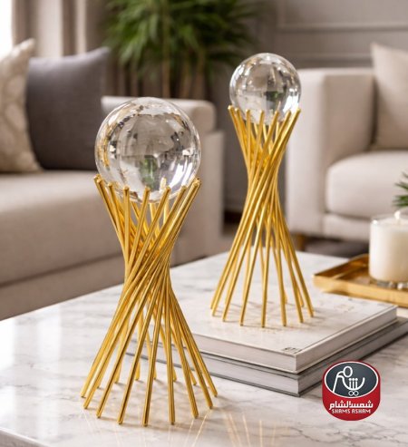 ستاند بلورة ذهبي
